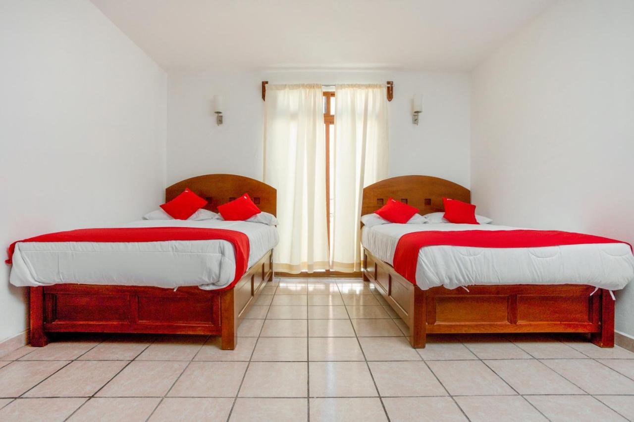 Oyo Hotel Montes, Atlixco Puebla 外观 照片