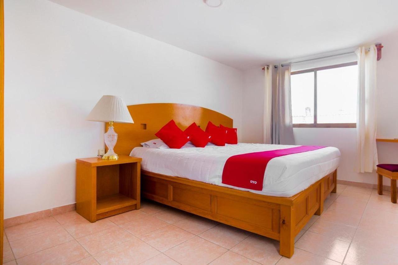 Oyo Hotel Montes, Atlixco Puebla 外观 照片