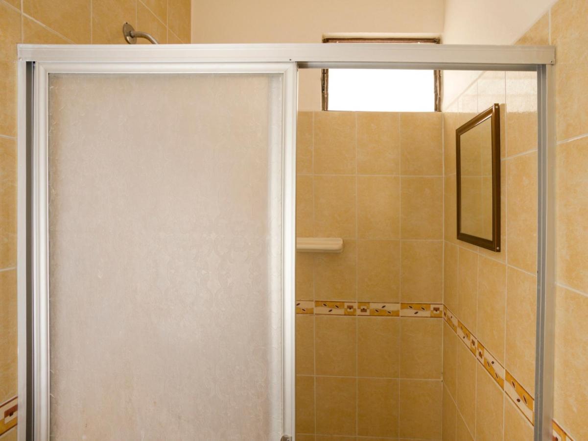 Oyo Hotel Montes, Atlixco Puebla 外观 照片