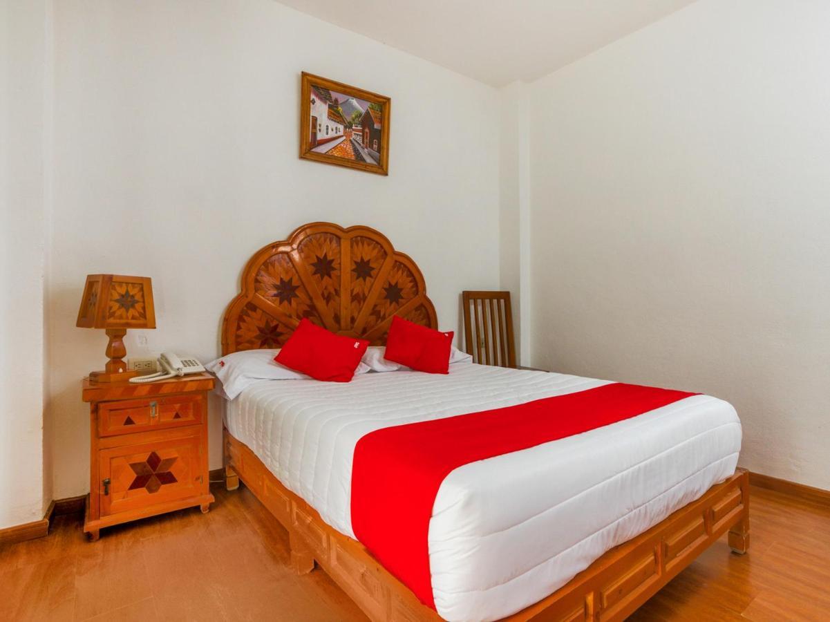 Oyo Hotel Montes, Atlixco Puebla 外观 照片